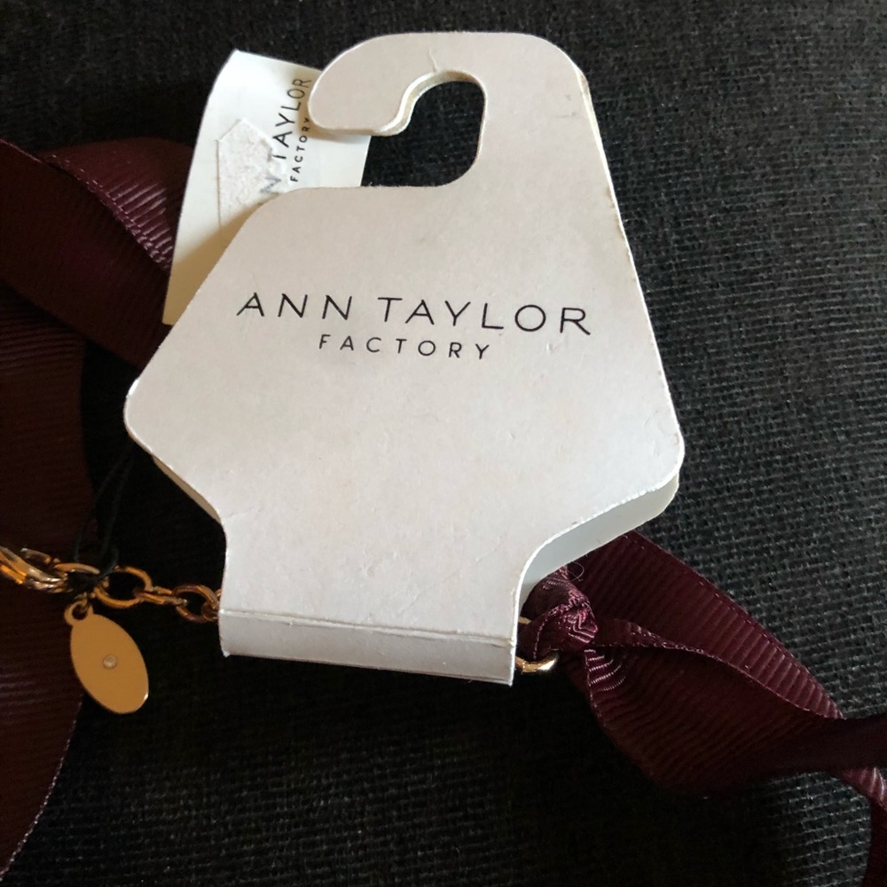 Ann Taylor Factory Statement Necklace Burgundy Tassel Crystal Pearl Beaded NWT - Picture 6 of 6